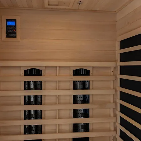 Private Sauna 3br 2ba Downtown Apartament Katania