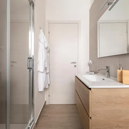 Private Sauna 3br 2ba Downtown